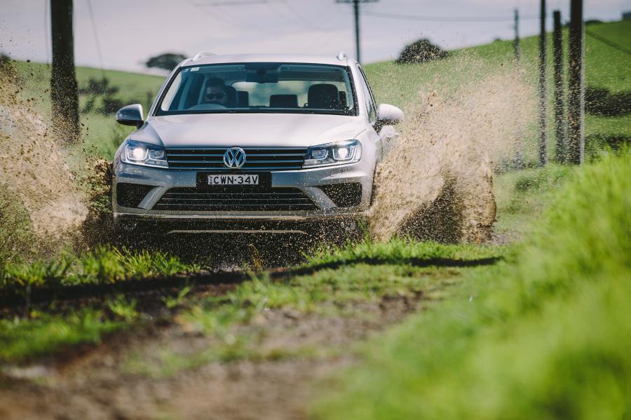  Volkswagen Touareg V6 TDI 2015 года  (AU) (фото 15 из 17)